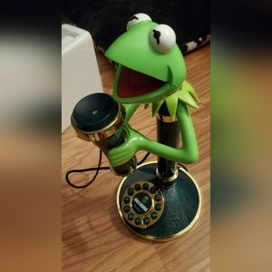 1996 tele dynamics still in the box kermit candlestick phone part collection